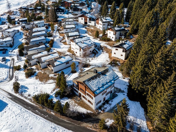 Charmantes Ferienhaus in ruhiger Lage von Urmein 7