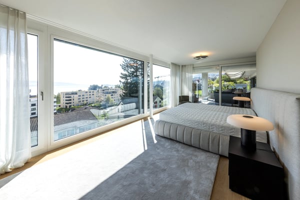 Exklusives Wohnen mit traumhafter Seesicht am Zürichsee - 2025/26 komplett exklusiv renoviert 12