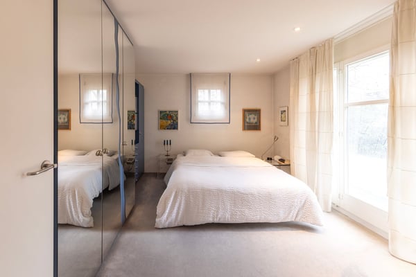 Grosszügige 3.5-Zimmer-Gartenwohnung an ruhiger Lage in Jonen 9