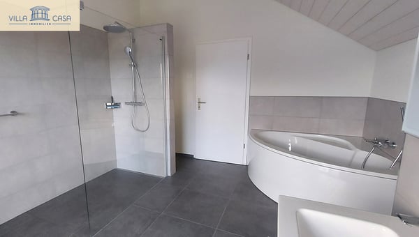 Leben wie im Urlaub  Dachwohnung mit atemberaubender Aussicht 8