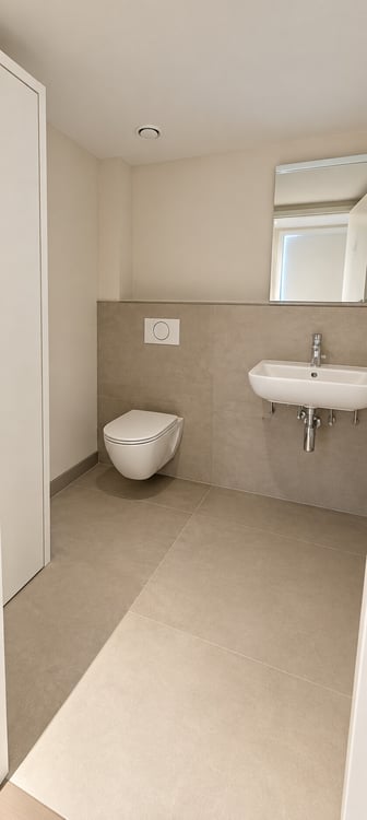 Modern & komfortabel wohnen grosszügige Wohnung mit Lift 8