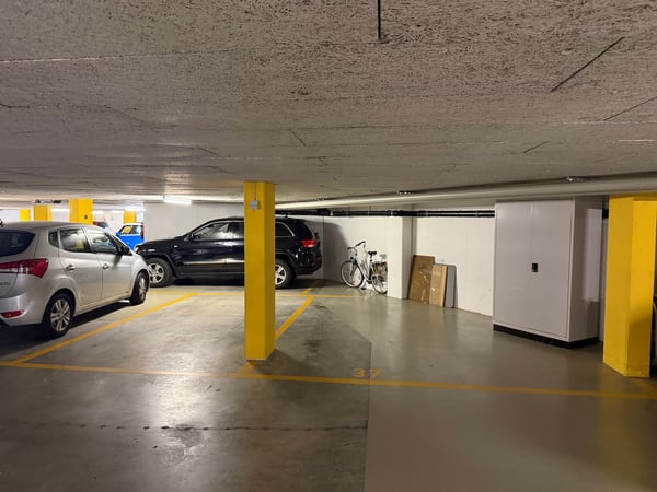 Einstellhallenplatz in Pfäffikon – ab sofort verfügbar 3