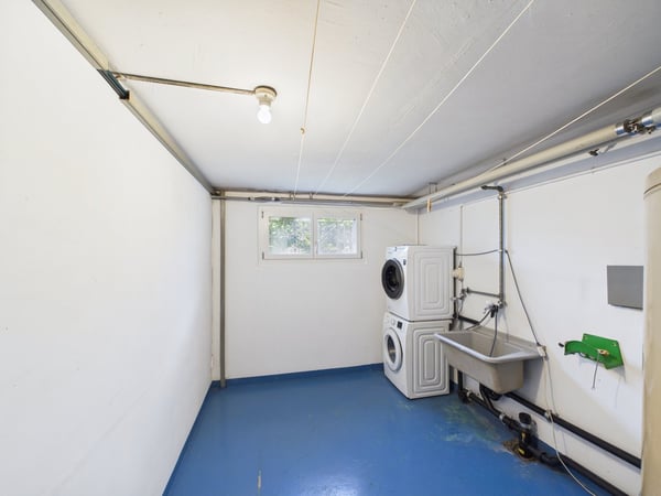 Freistehendes Einfamilienhaus mit Charme, Ruhe und attraktivem Entwicklungspotenzial 13