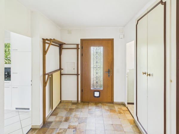 Freistehendes Einfamilienhaus mit Charme, Ruhe und attraktivem Entwicklungspotenzial 7