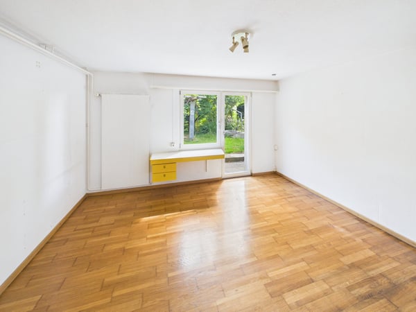 Freistehendes Einfamilienhaus mit Charme, Ruhe und attraktivem Entwicklungspotenzial 15