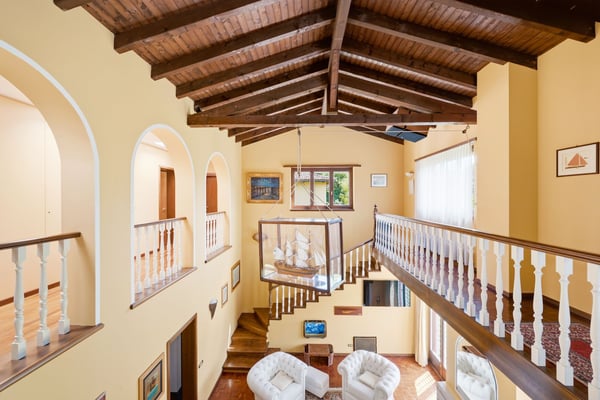 Luxury villa for rent 4