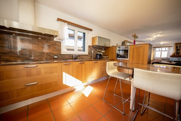 Exklusive Villa mit grossem Garten 5