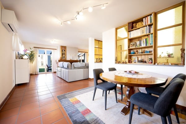 Exklusive Villa mit grossem Garten 7