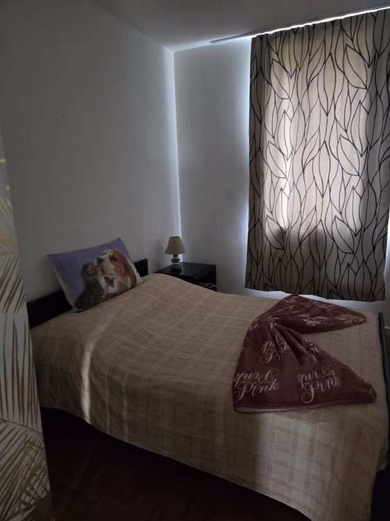 Möblierte 1.5-Zimmer-Wohnung mit kleinem Patio 5