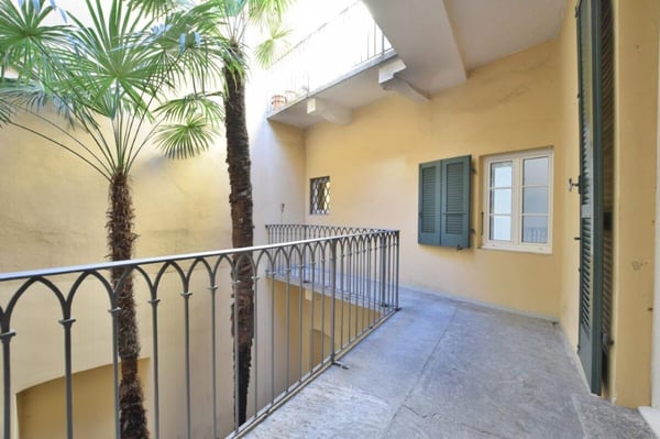 Helle 3-Zimmer-Wohnung in der Altstadt. 1
