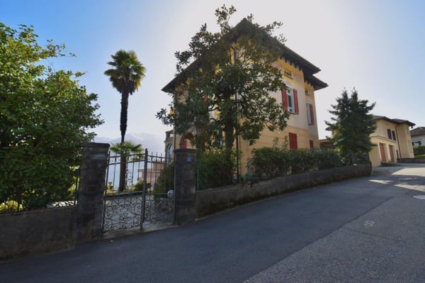 Historisches Mehrfamilienhaus mit Grundstück an top Lage 5