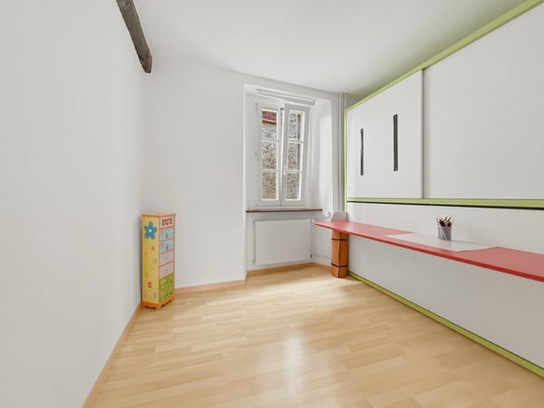Charmantes, teilmöbliertes Dorfhaus mit Garten zur Miete im Herzen von Fescoggia 4