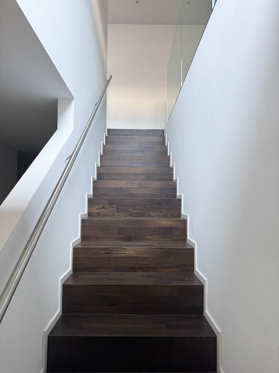 Bellinzona Zentrum – Exklusive 1.5-Zimmer-Duplexwohnung mit Cheminée und grosszügigen Terrassen 4