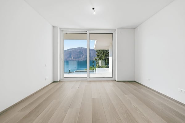 Zu vermieten: Luxuriöse Wohnung über die gesamte Etage 8