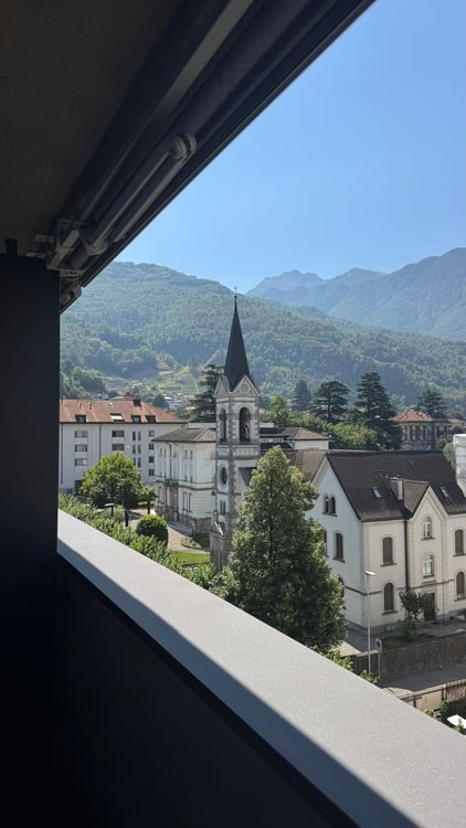 Bellinzona Zentrum – Exklusive 5.5-Zimmer-Duplexwohnung mit Cheminée und grosszügigen Terrassen 1