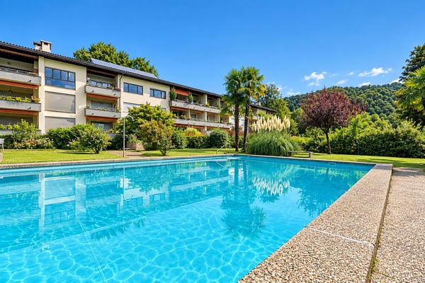 Appartamento ristrutturato in residenza con piscina 1