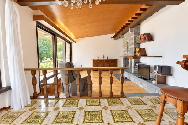 Schönes Einfamilienhaus mit freier Aussicht 16