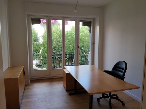 Lugano centro, affittasi comodo ufficio in posizione strategica 5
