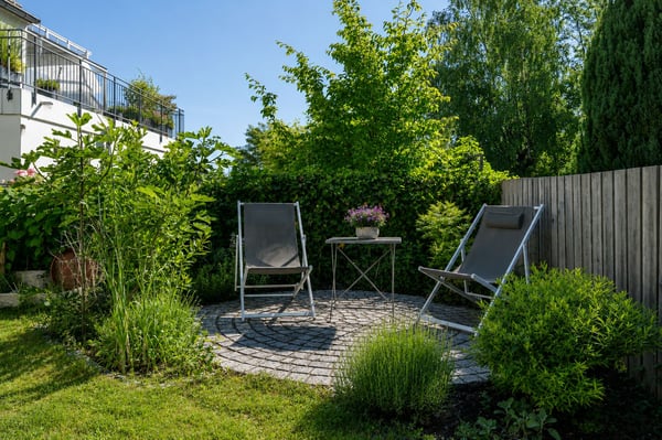 Ruheoase mit idyllischer Lage am Bach 8