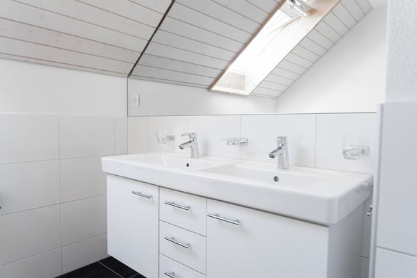 Lichtdurchflutete 4.5 Zimmer-Maisonettewohnung mit Galerie und viel Raum 10