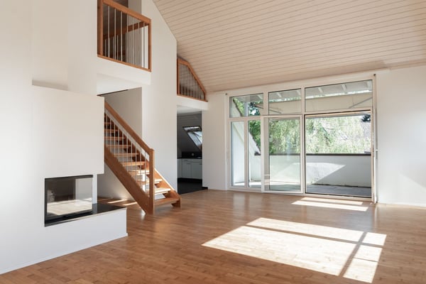 3.5-Zimmer-Dachmaisonette mit Galerie und viel Wohnkomfort 3