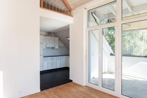 3.5-Zimmer-Dachmaisonette mit Galerie und viel Wohnkomfort 6