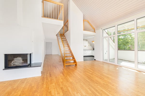 3.5-Zimmer-Dachmaisonette mit Galerie und viel Wohnkomfort 4