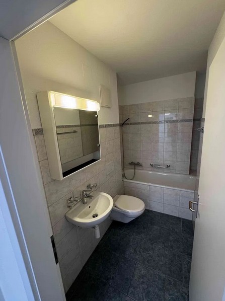 Grosszügige 4.5-Zimmer-Terrassenwohnung im Dorfzentrum von Gersau/SZ 8