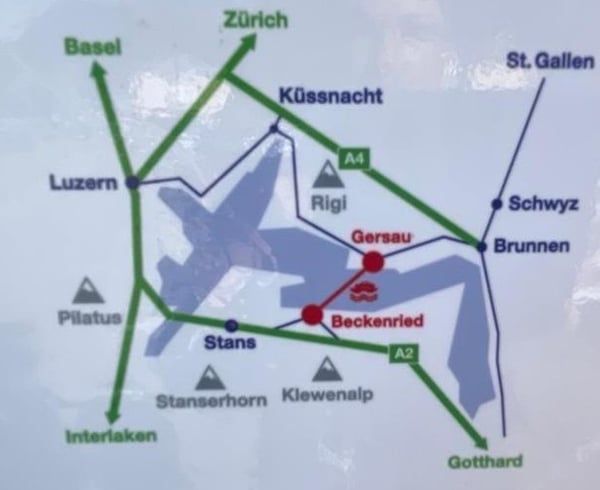 Möbliertes WG-Zimmer in einer grossen 4.5-Zimmer-Terrassenwohnung mit grosser Terrasse Gersau/SZ 7