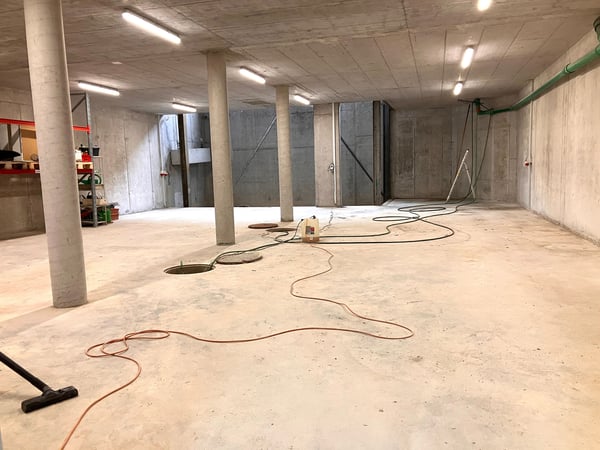 Baubewilligtes 2-Wohnungs-Projekt mit grosser Halle und 2'705 m Gebäudevolumen 8