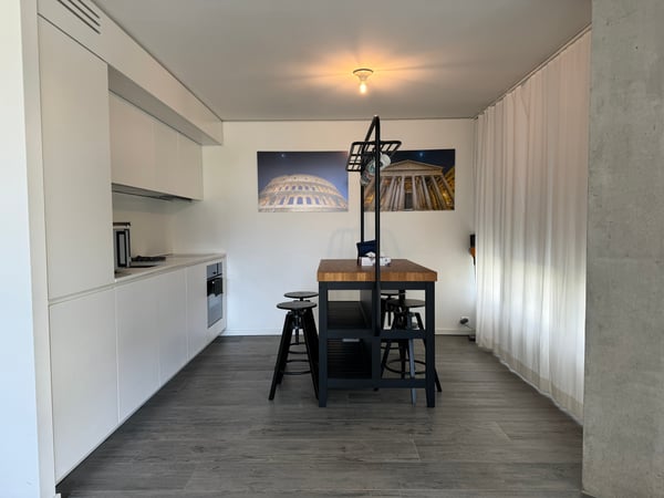 Moderno appartamento arredato con vista lago a Locarno 2