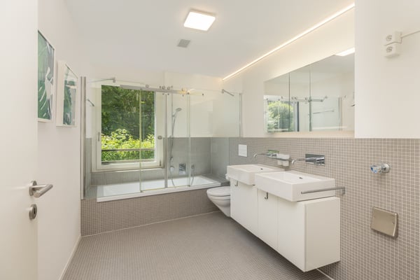 Helle und moderne 5.5 Zimmerwohnung 6