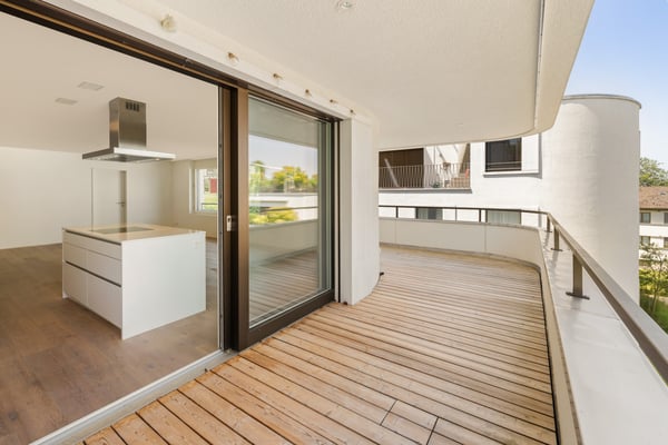 Helle und moderne 5.5 Zimmerwohnung 13