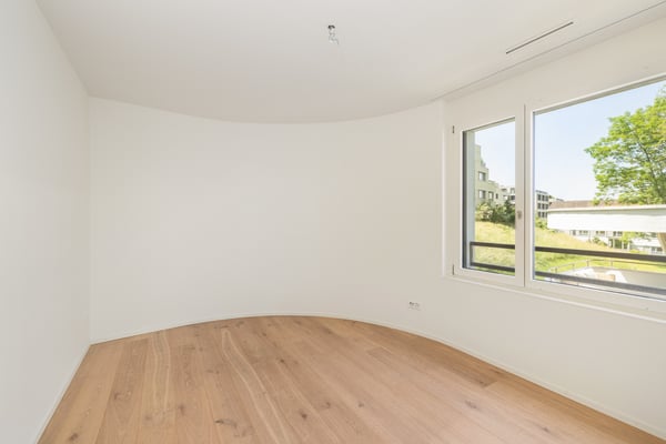 Helle und moderne 5.5 Zimmerwohnung 8