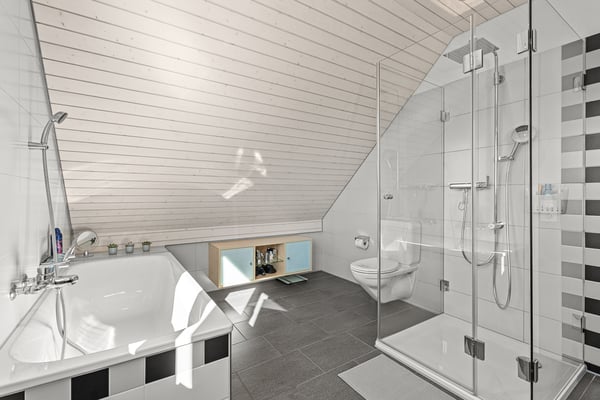 Traumhaftes 5.5 Zimmer Einfamilienhaus mit cooler Relax-Terrasse 4