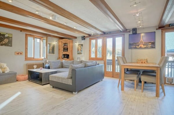 Une demi-maison villageoise 5,5 pces avec beaucoup de charme à Nendaz 2