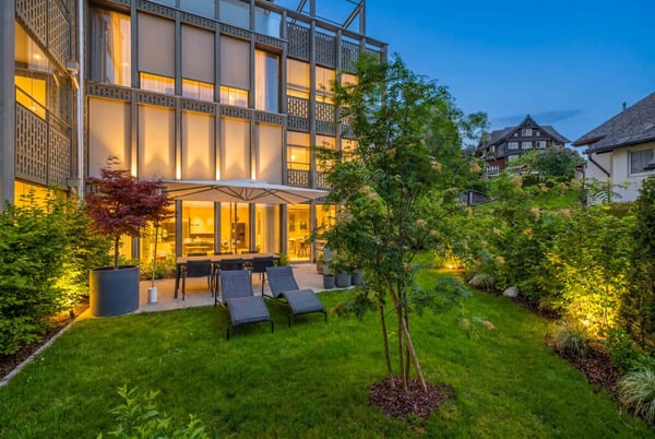 Euthal: exklusive 4.5-Zimmer-Gartenwohnung am Sihlsee 1