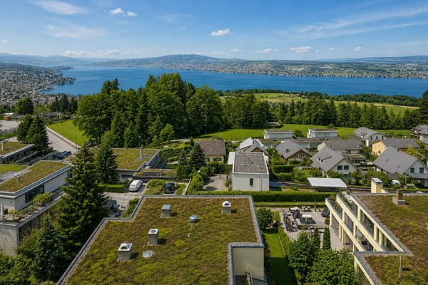 Feusisberg: Hochwertig renovierte Terrassenwohnung mit Seesicht 2