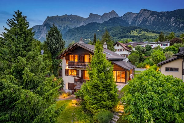 Einfamilienhaus in Maienfeld mit Weitsicht und Potenzial 1