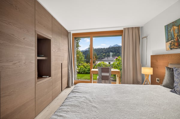 Flims Waldhaus: Ferienwohnung mit geschütztem Patio und Weitsicht 3