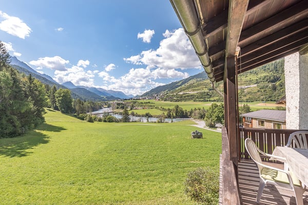 Gepflegtes Engadinerhaus mit Heustall in Scuol 5