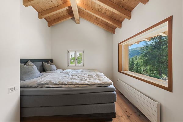 Ferienhaus in La Punt Chamues-ch: ruhig, stilvoll, kernsaniert 4