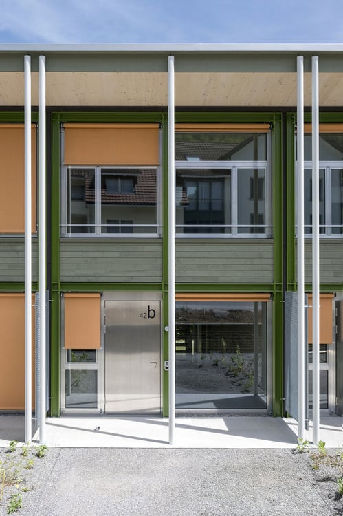 Erstvermietung: Atelier-Reihenhaus im Garten an sonniger ruhiger Lage 1