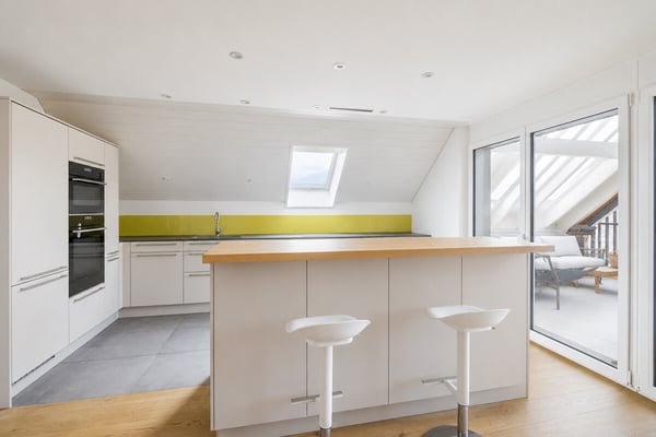 Forch: hochwertige Maisonettewohnung mit Landhauscharme 2