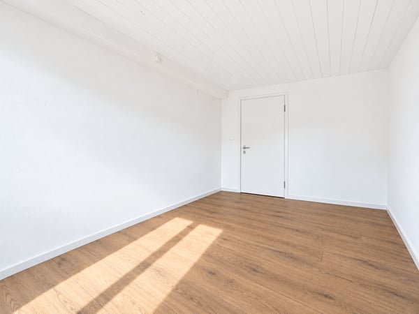 Attraktive 3-Zimmerwohnung mit sehr grosser Terrasse (92m2) mitten in Langenthal 8
