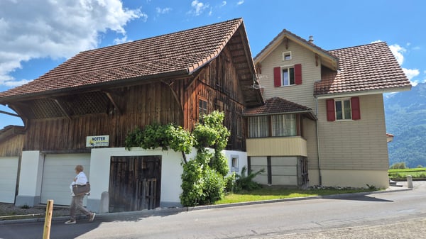 Charmantes 4.5-Zimmer-Einfamilienhaus in Giswil – Ruhige Lage mit Bergblick 8