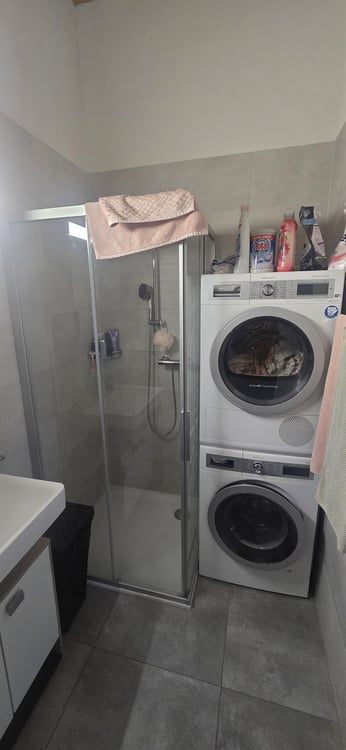Charmant appartement en attique de 2.5 pièces à Leytron – Vue panoramique sur les montagnes 4