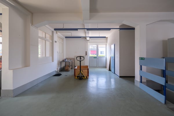 Grosszügige Gewerbeflächen – flexibel für Produktion, Lager & Büro 16
