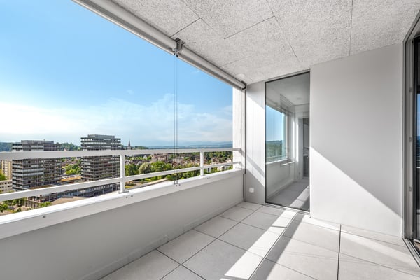 Neubauwohnung mit Aussicht in Uster 8