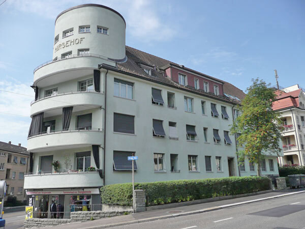 Moderne und grosszügige Wohnung im Kreis 7 1
